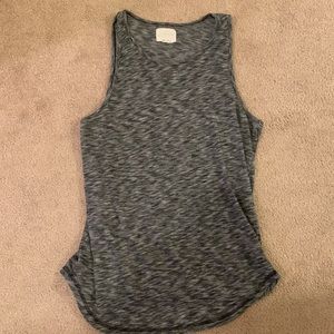 Men’s Longer Length Scooped Tank